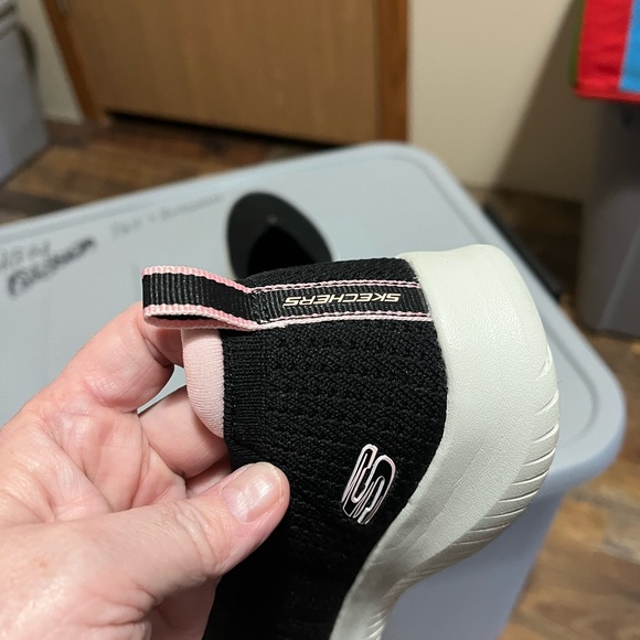 🔥Skechers Ultra Flex Washable Knit Slip-Ons - Elegant Pick - Picture 5 of 10